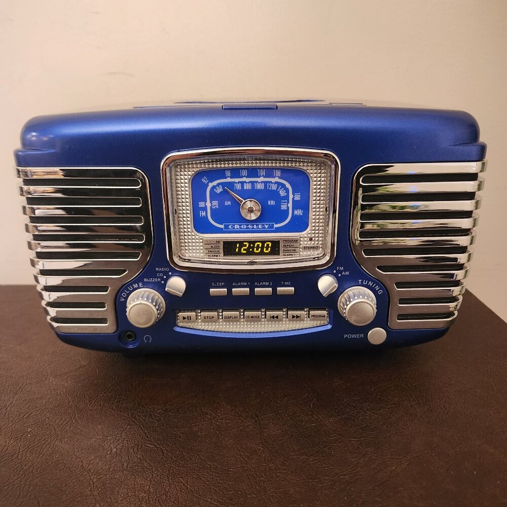 Corsair CR612-BL - Clock Radio & CD Player - NEW